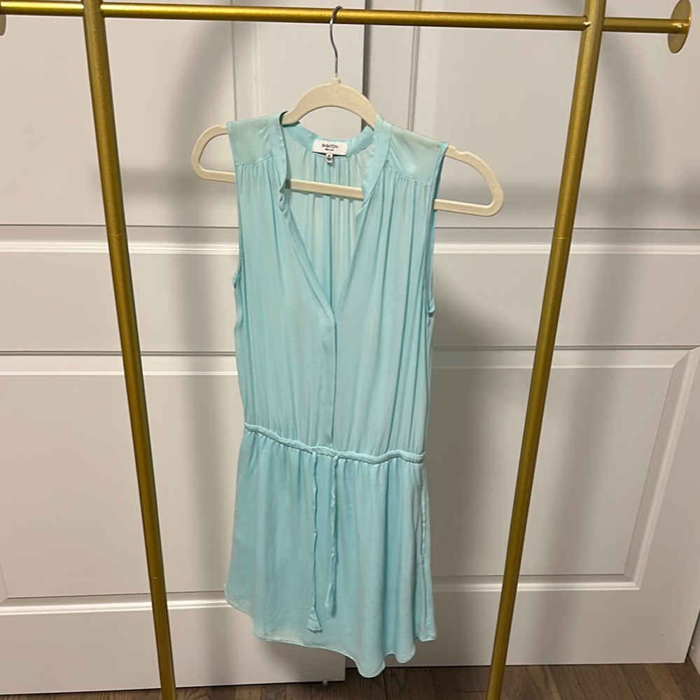 Elegant Sleeveless Dress in Light Blue